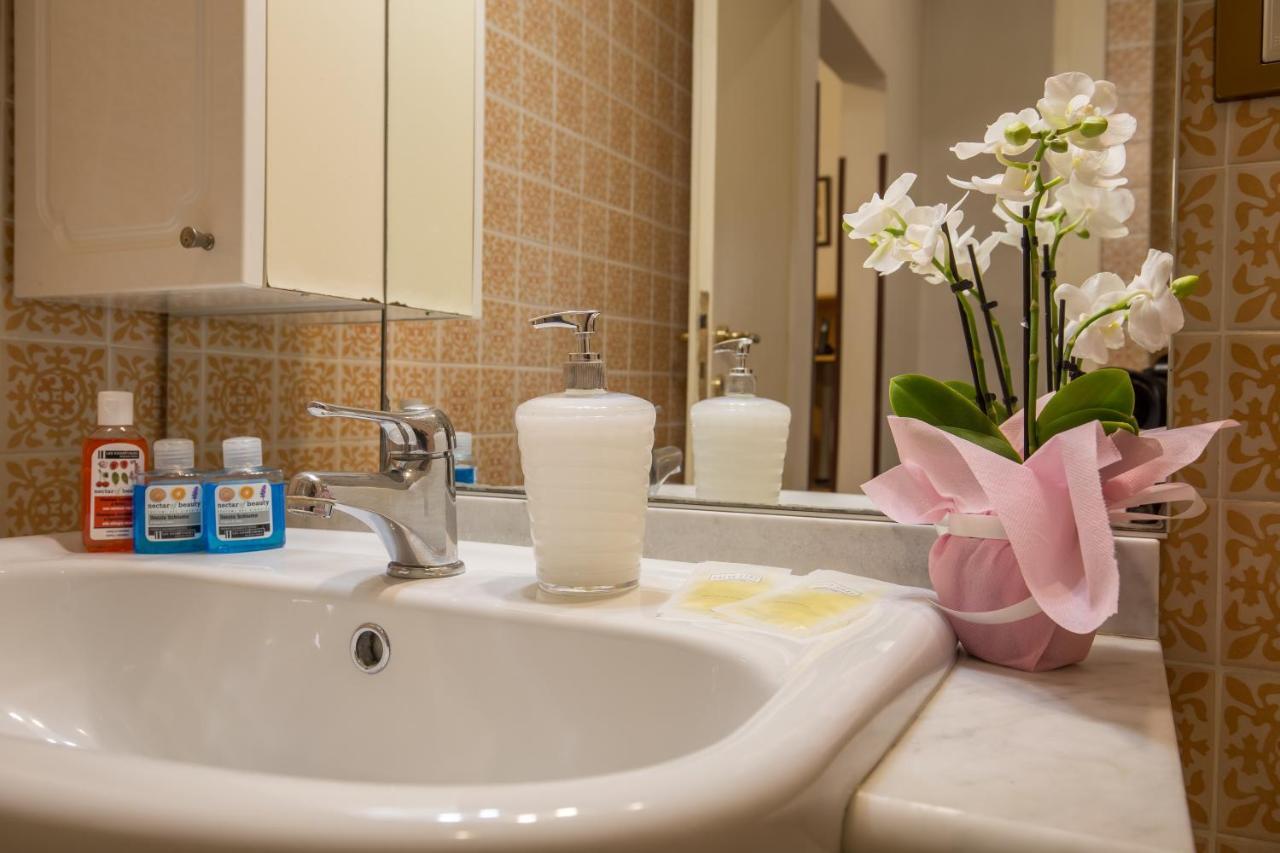 רומא Minihotel Azzurra מראה חיצוני תמונה