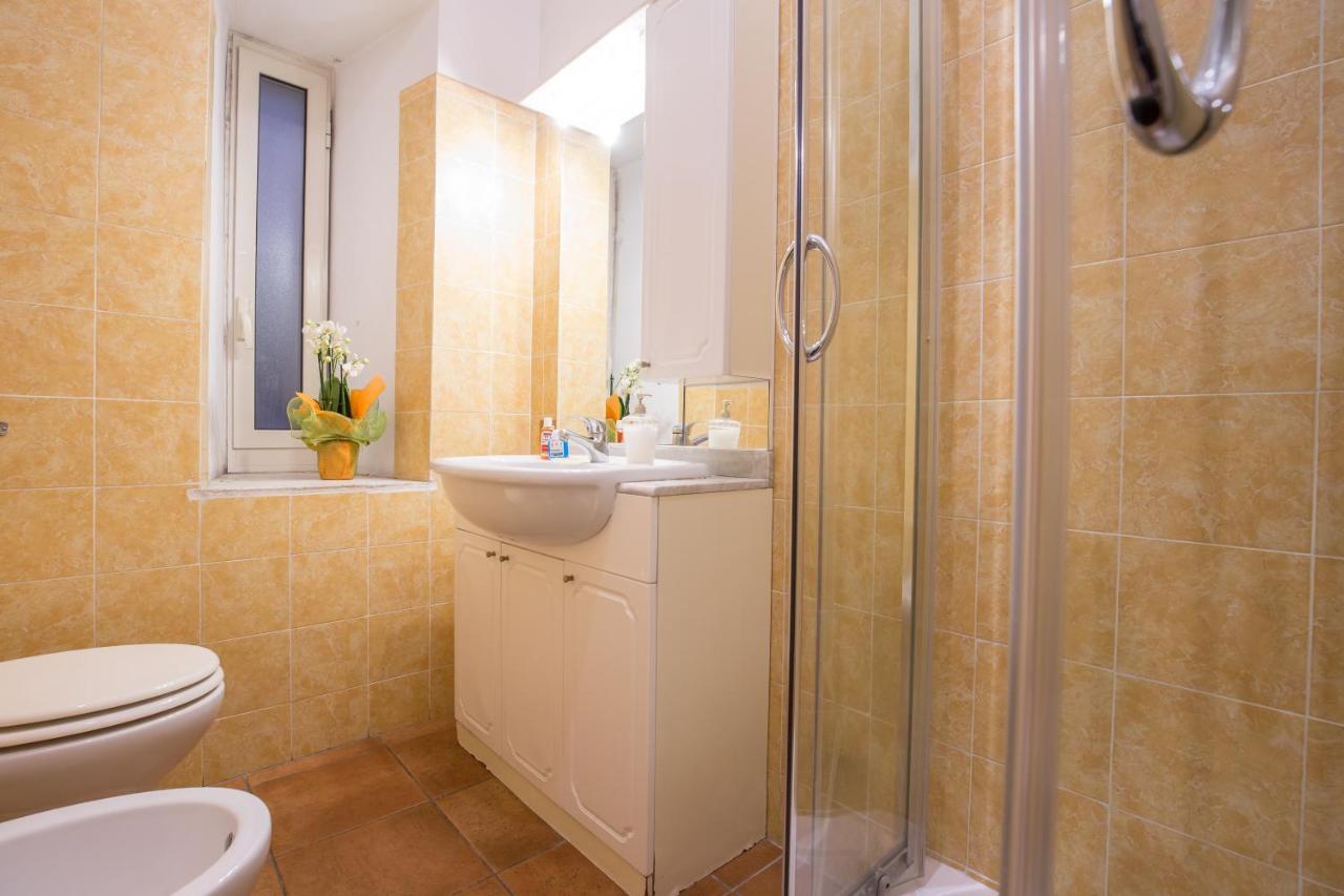 רומא Minihotel Azzurra מראה חיצוני תמונה